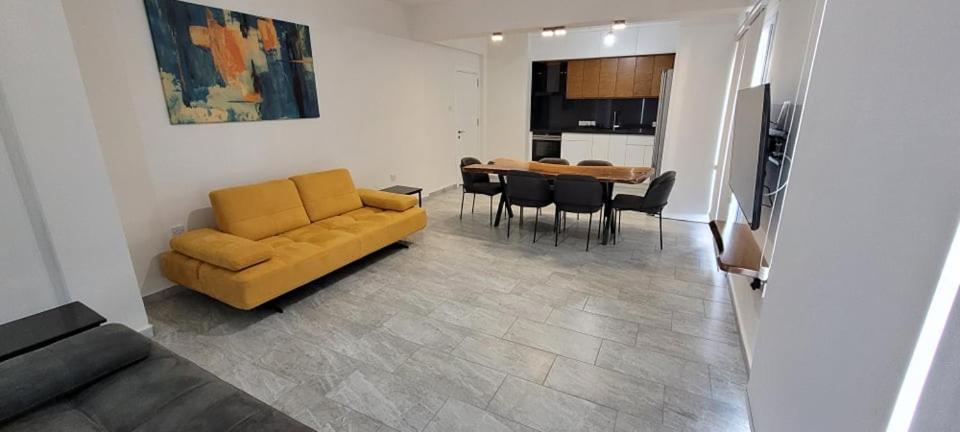 דירות פמגוסטה Panoramic Penthouse מראה חיצוני תמונה